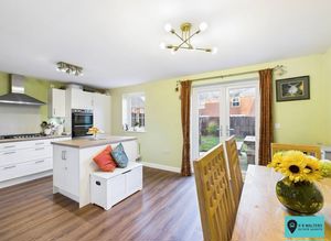 Kitchen/Diner- click for photo gallery
